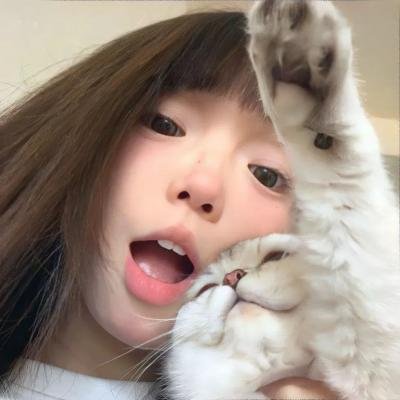 满船春色